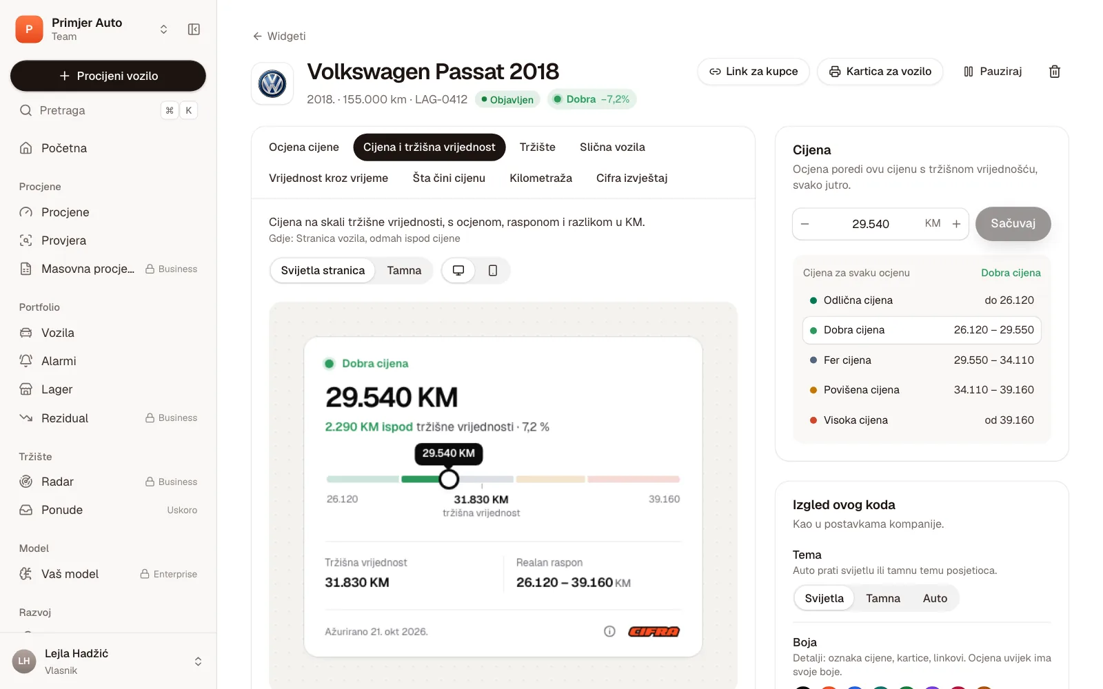 Studio vozila Volkswagen Passat 2018: widget Cijena i tržišna vrijednost s ocjenom Dobra cijena i, desno, cijena s rasponima za svaku ocjenu